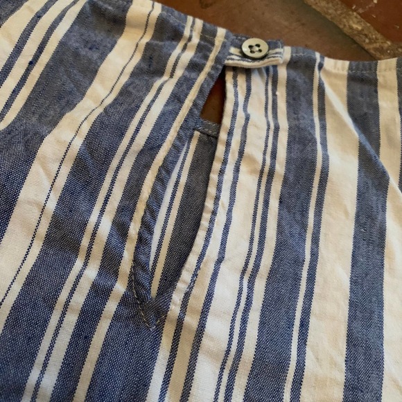 CABI Blue White Striped Womens Top Winged Sleeves Linen Blend SIZE SMALL - Picture 4 of 5